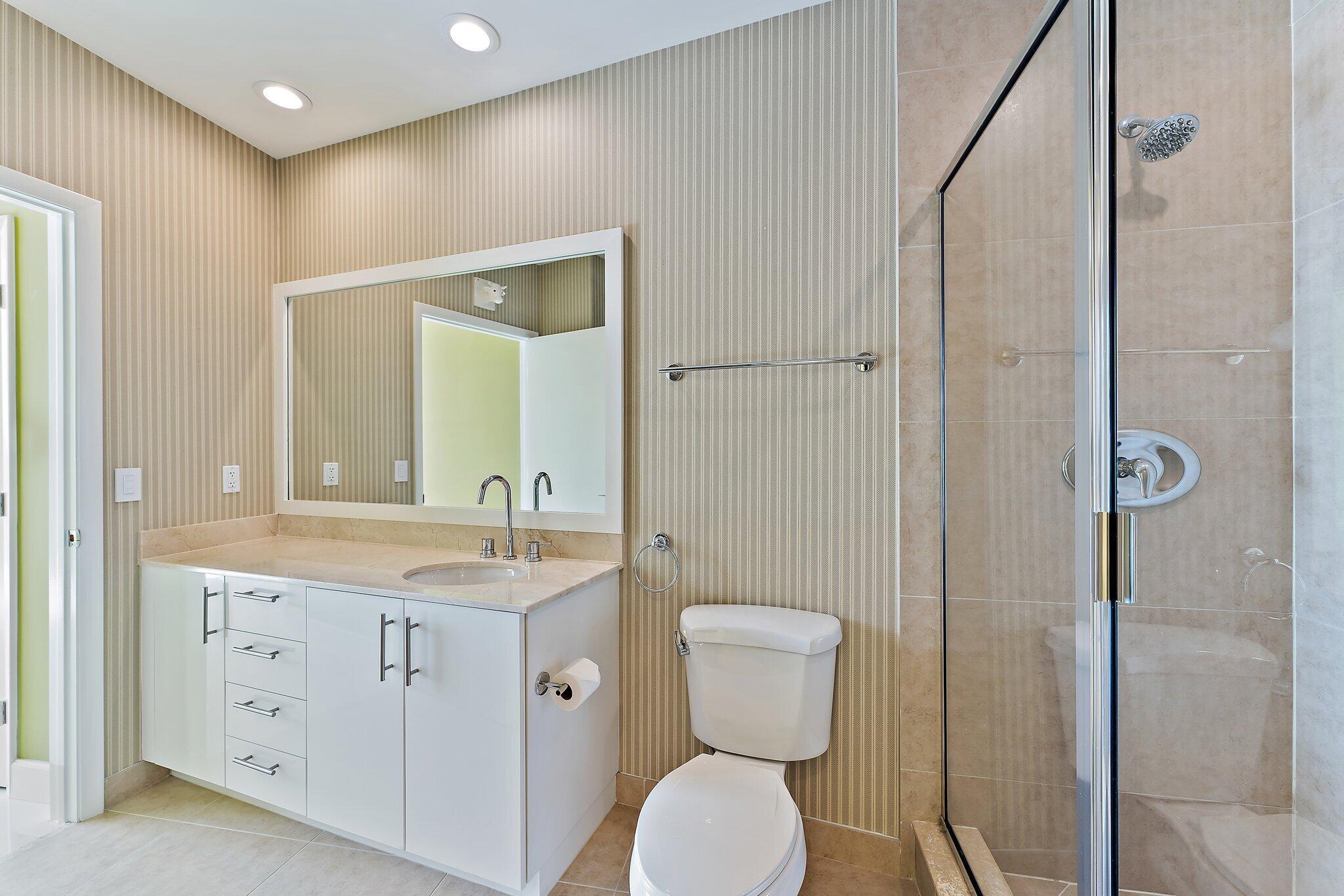 CITYPLACE SOUTH TOWER CON - Residential