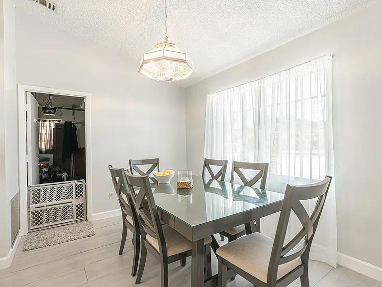 PORT ST LUCIE SECTION 52 - Residential