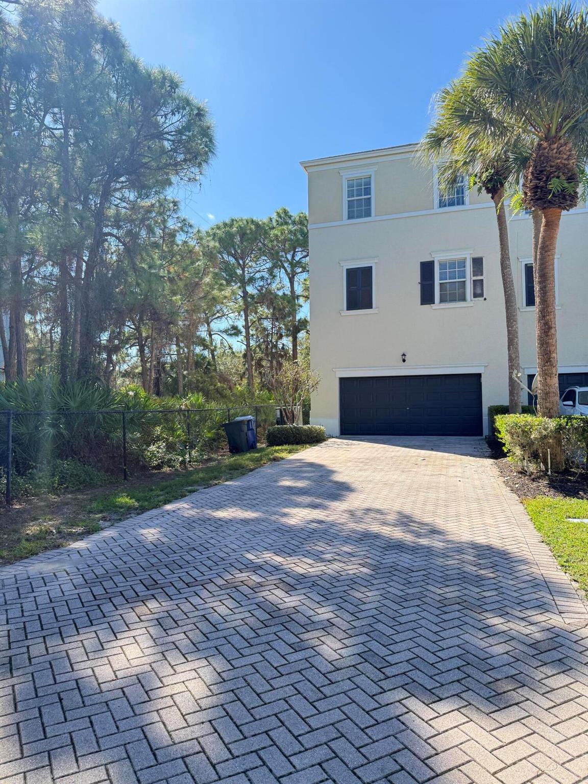 245 E Thatch Palm Circle
