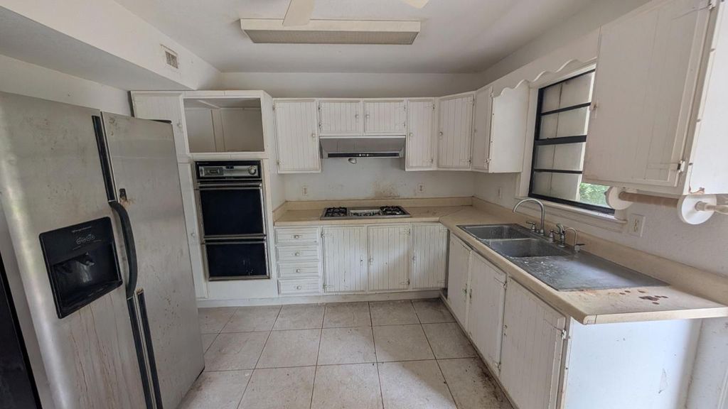 Photo of 15193 N 129th Place N, Jupiter, FL 33478 (MLS # R11138707)