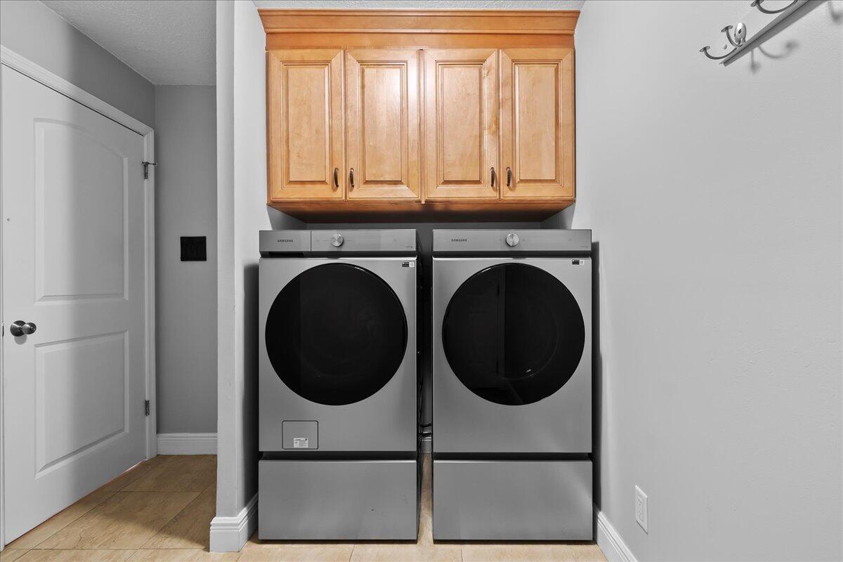 CROSSWINDS AT RIVER BRIDG - Residential