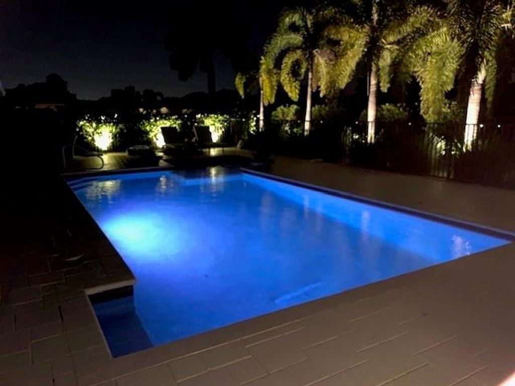 Photo of 11327 Wingfoot Dr, Boynton Beach, FL 33437 (MLS # F10533892)