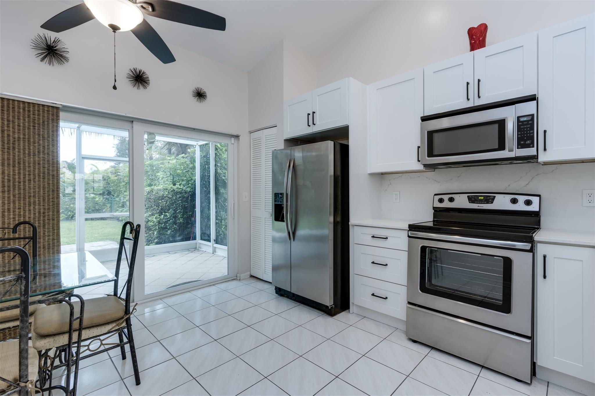 Woodside Estates 127-10 B - Residential