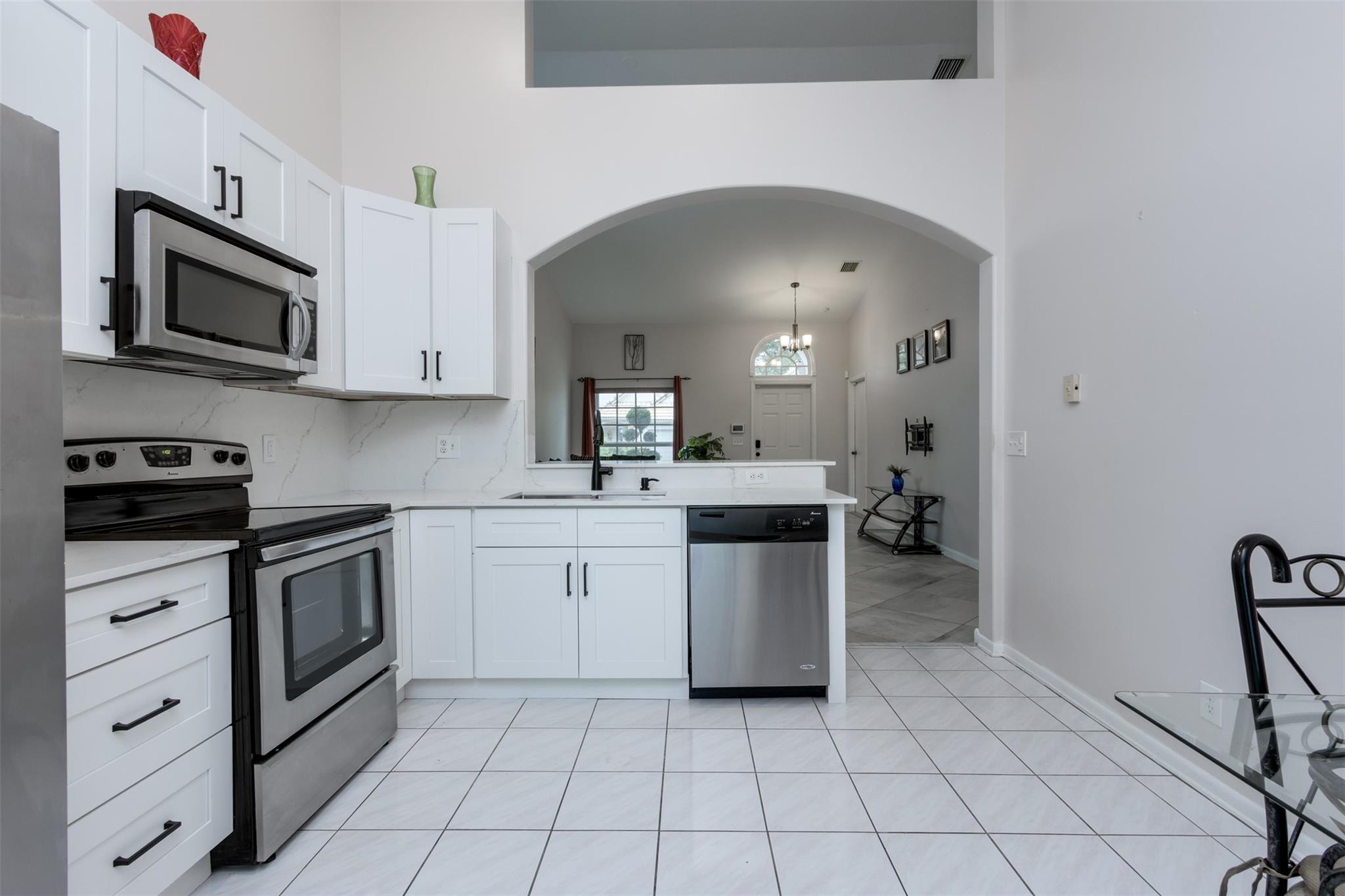 Woodside Estates 127-10 B - Residential