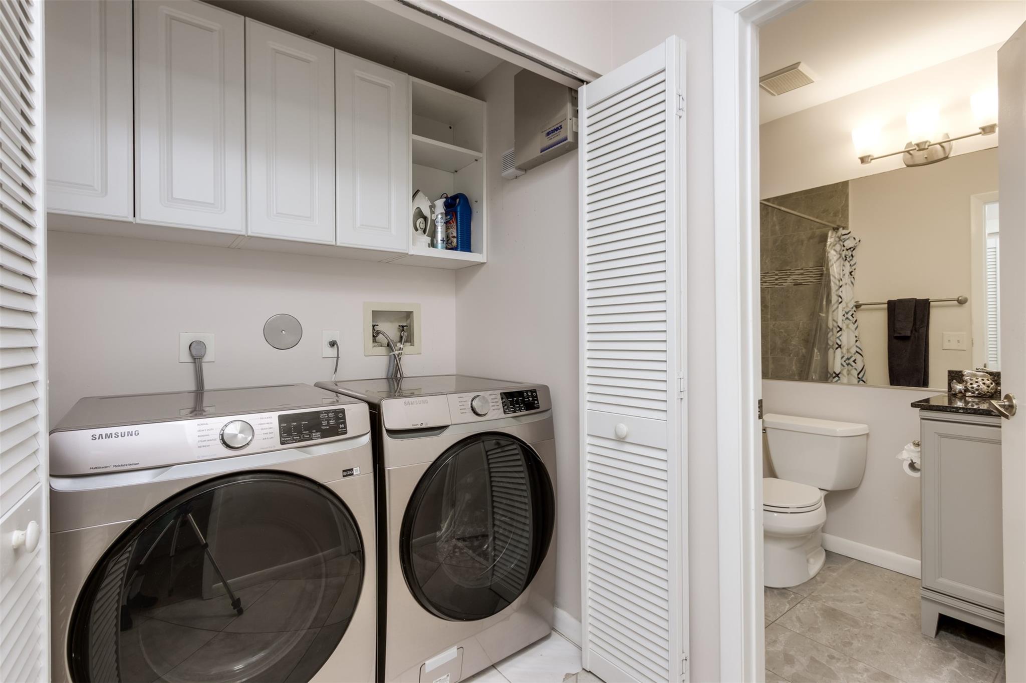 Woodside Estates 127-10 B - Residential