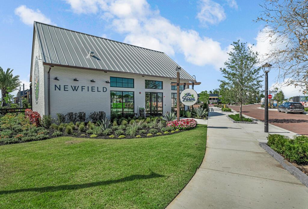 Newfield Crossroads - Residential Lease