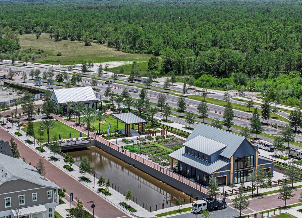 Newfield Crossroads - Residential Lease