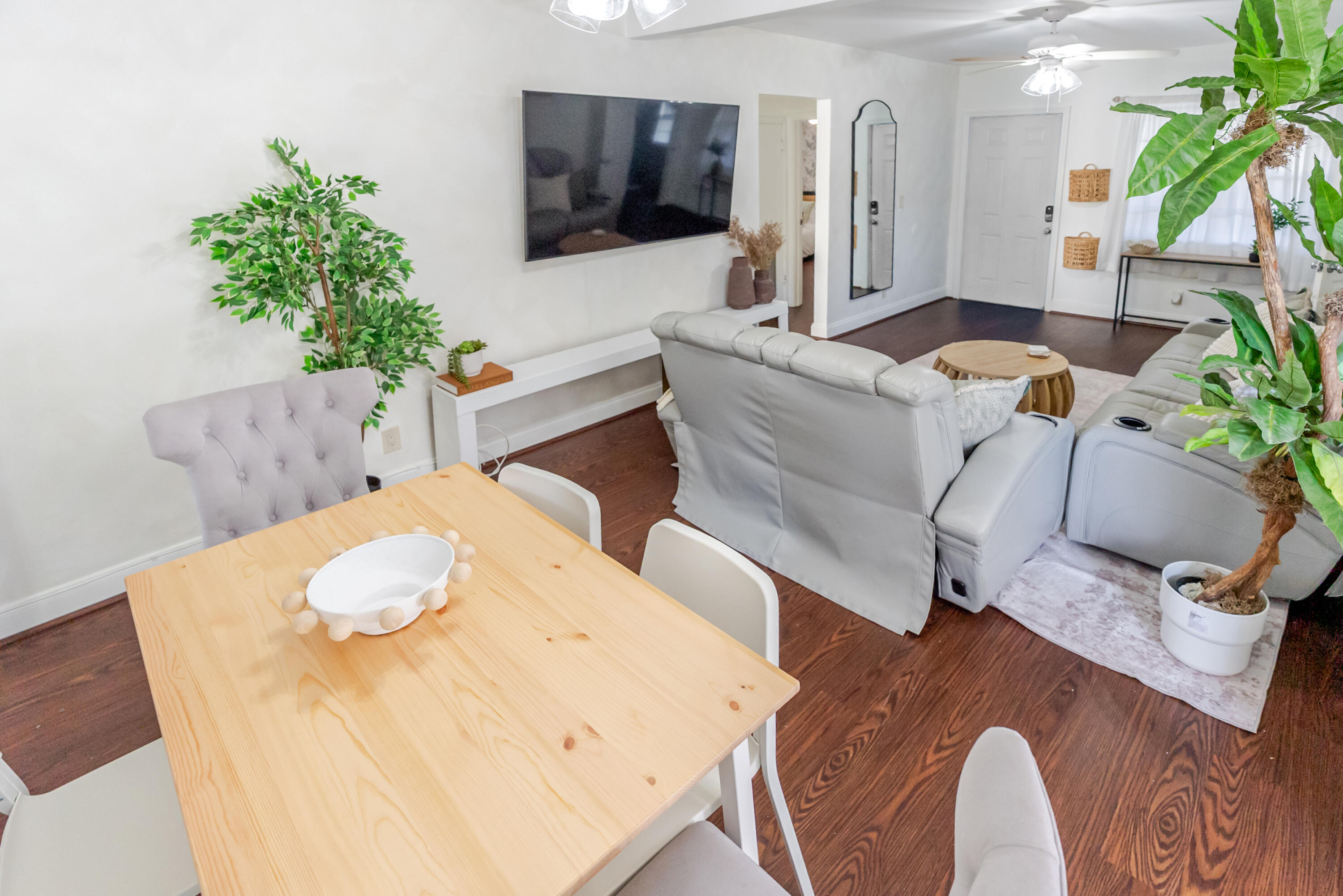 LAKE WORTH TOWN OF - Residential