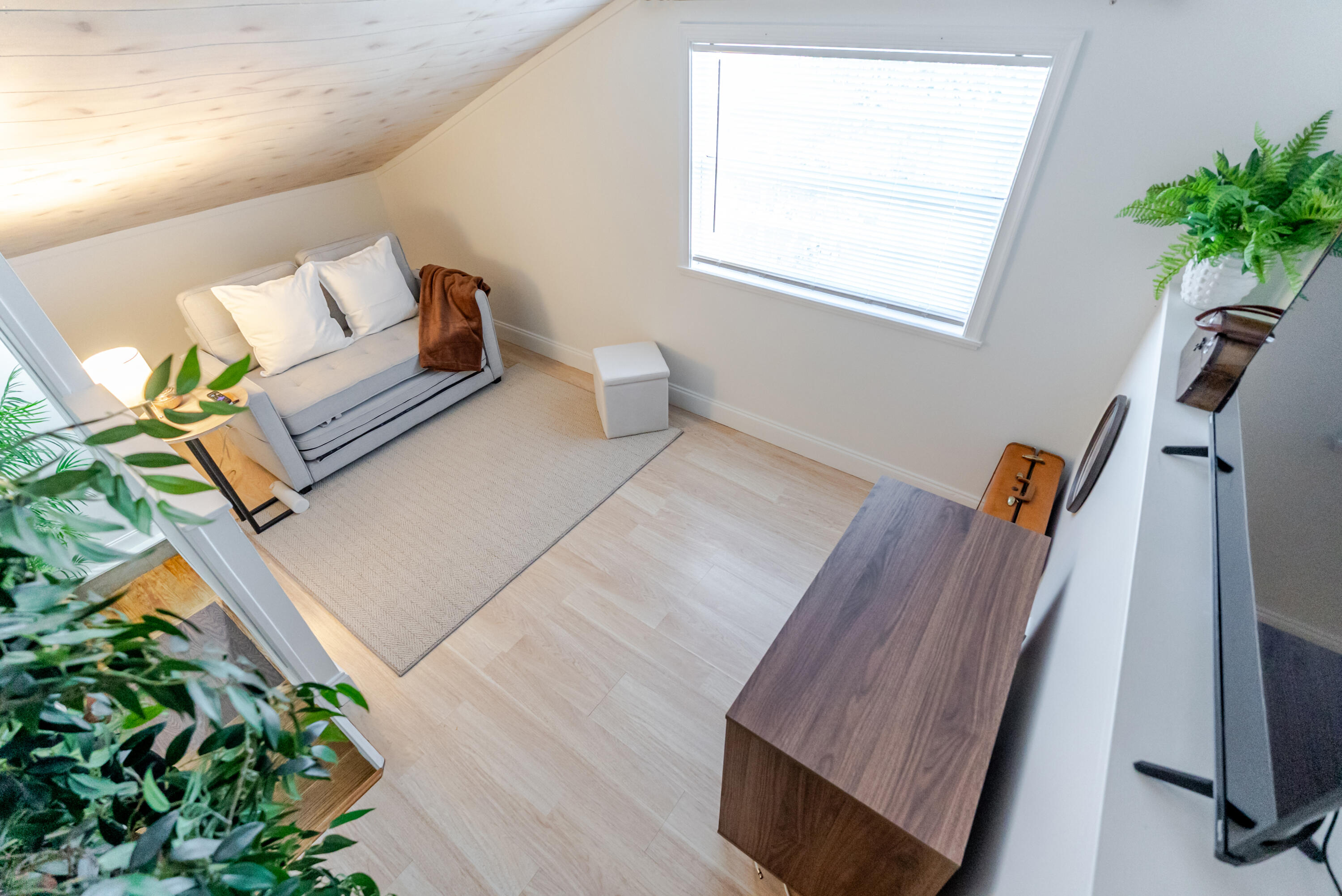 LAKE WORTH TOWN OF - Residential