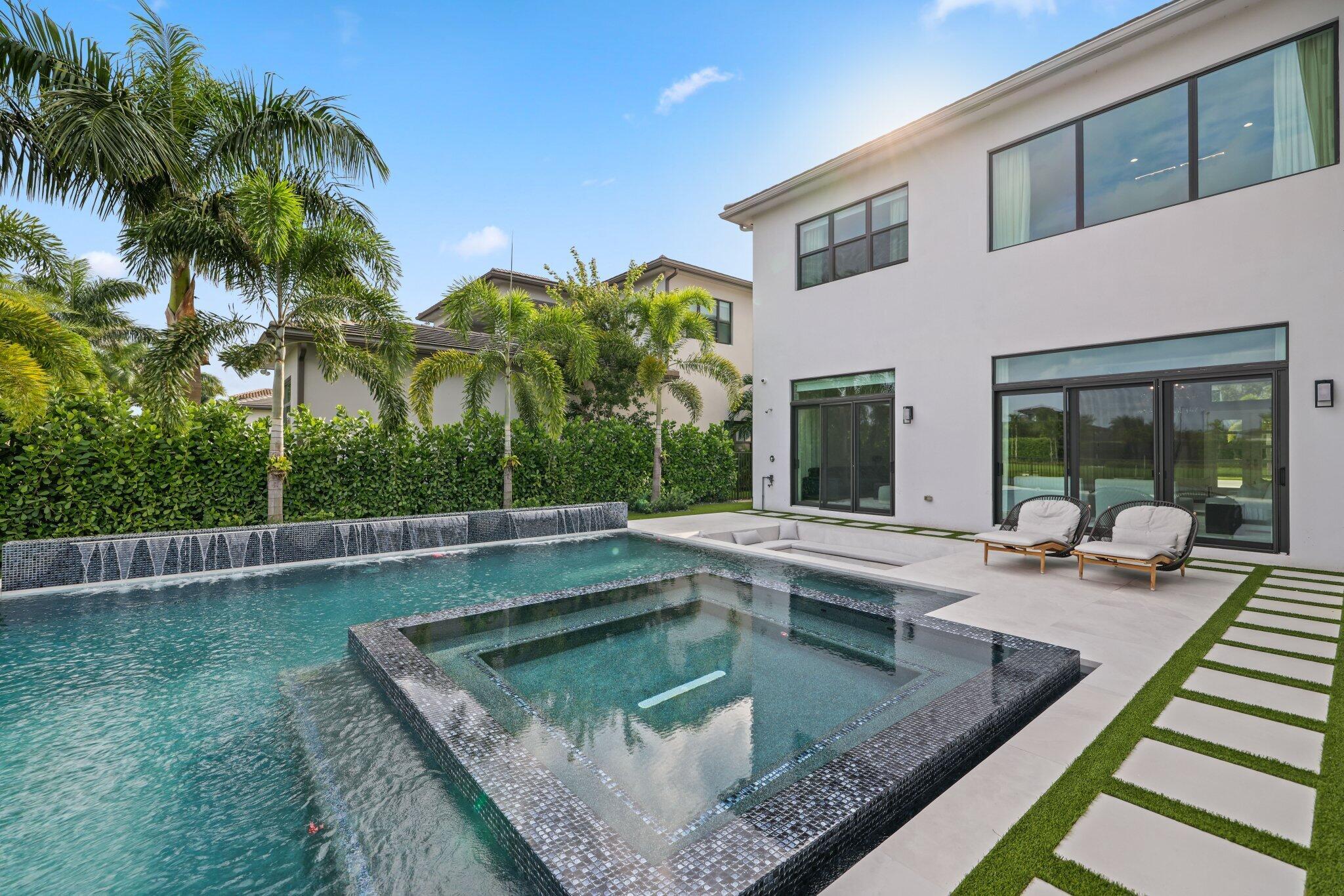 BOCA BRIDGES - Residential