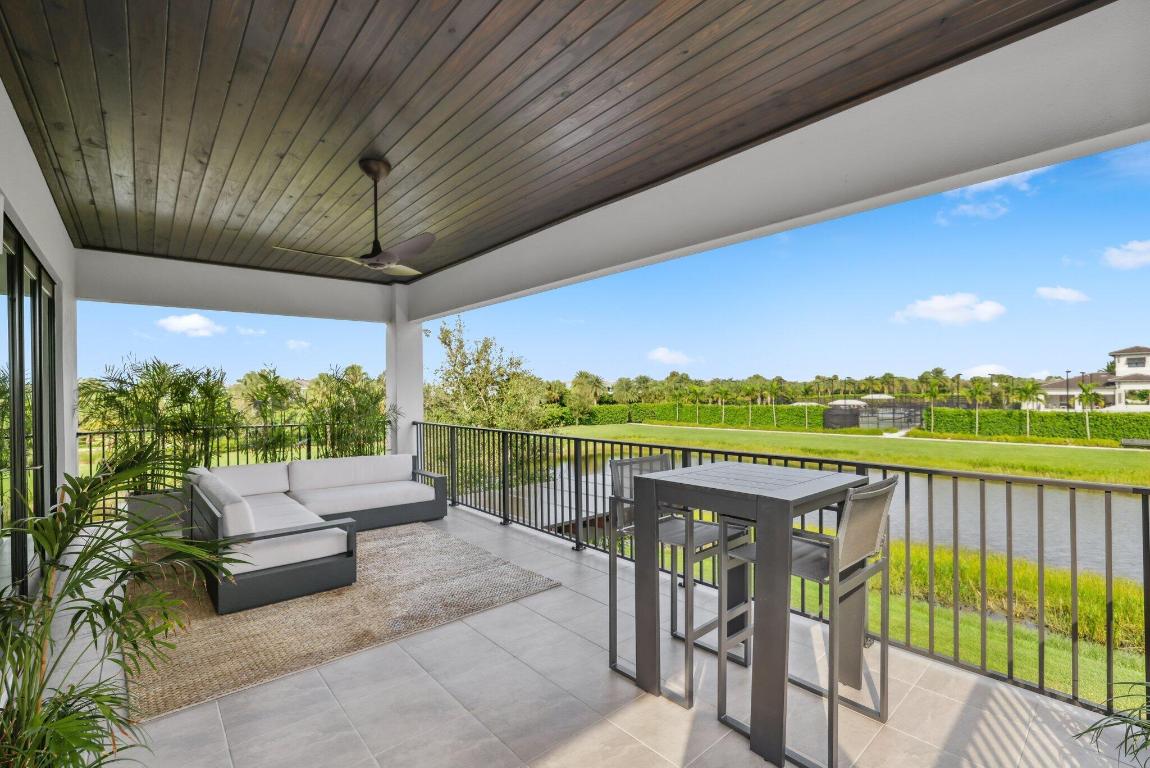 BOCA BRIDGES - Residential