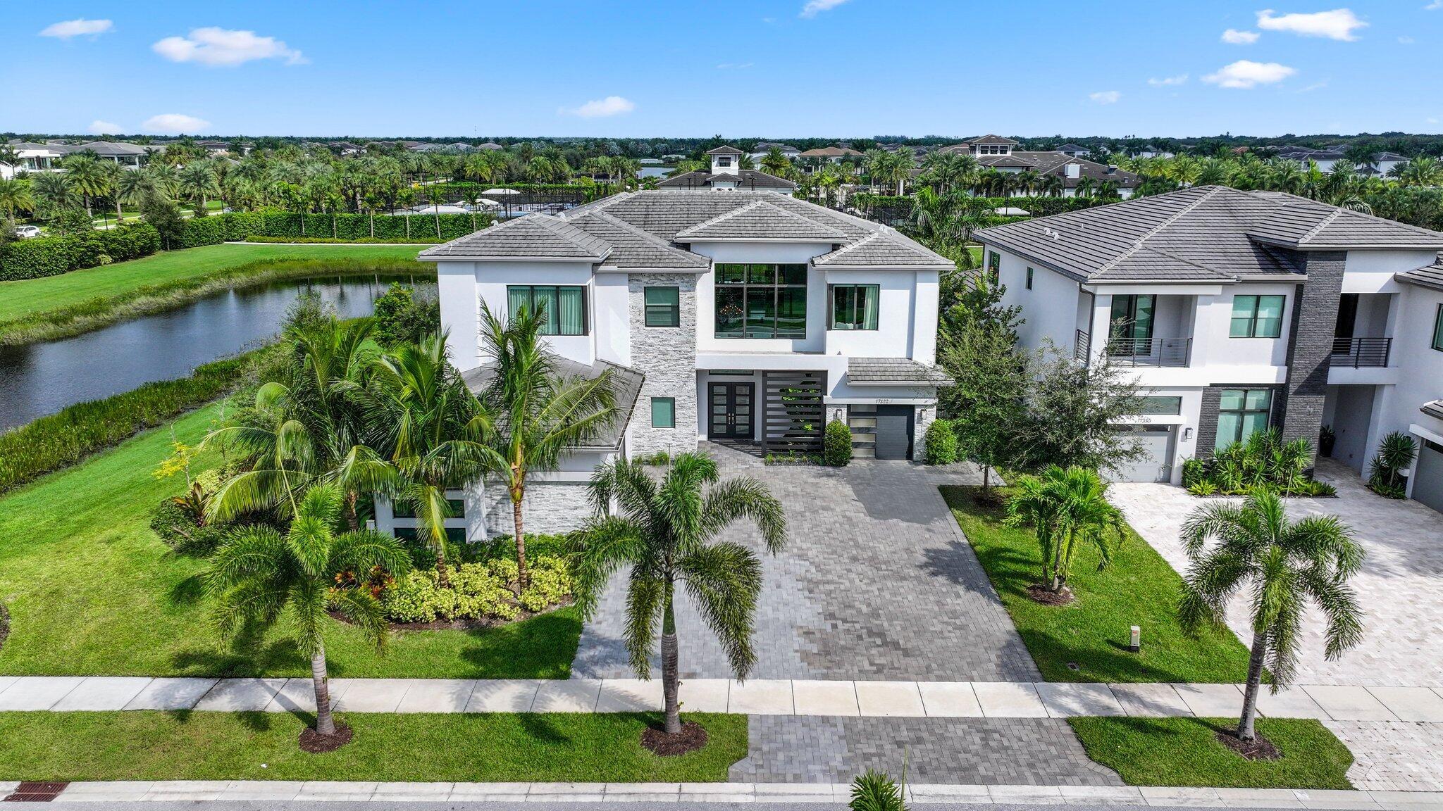 BOCA BRIDGES - Residential