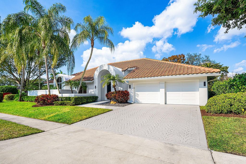Photo of 7185 Montrico Drive, Boca Raton, FL 33433 (MLS # R11164026)