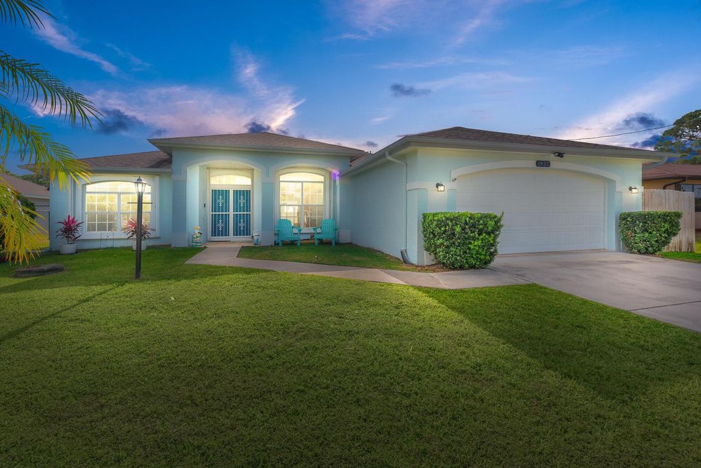 Photo of 1937 SE Mantua Street, Port Saint Lucie, FL 34952 (MLS # R10981044)