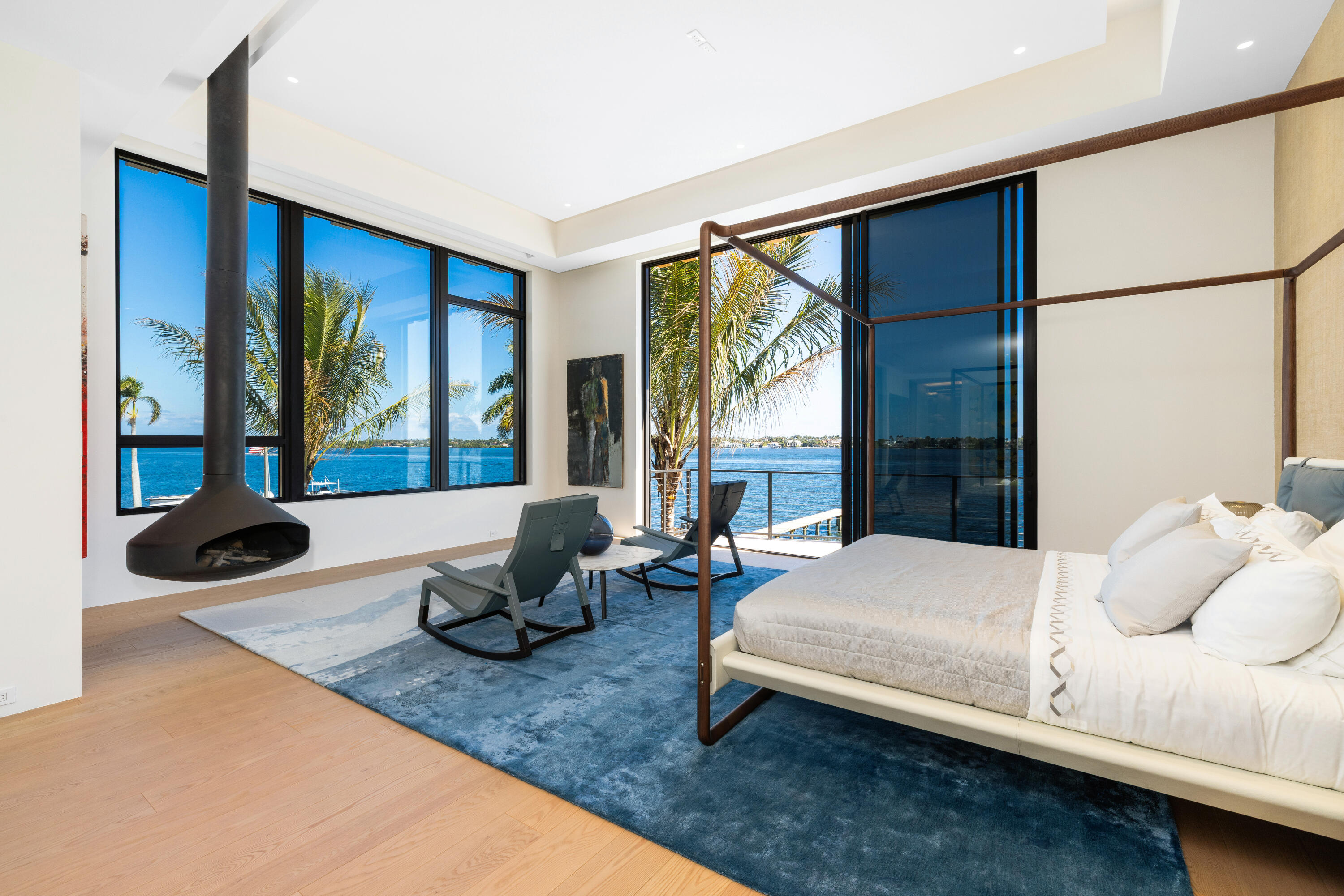 BEACH SHORES - Residential