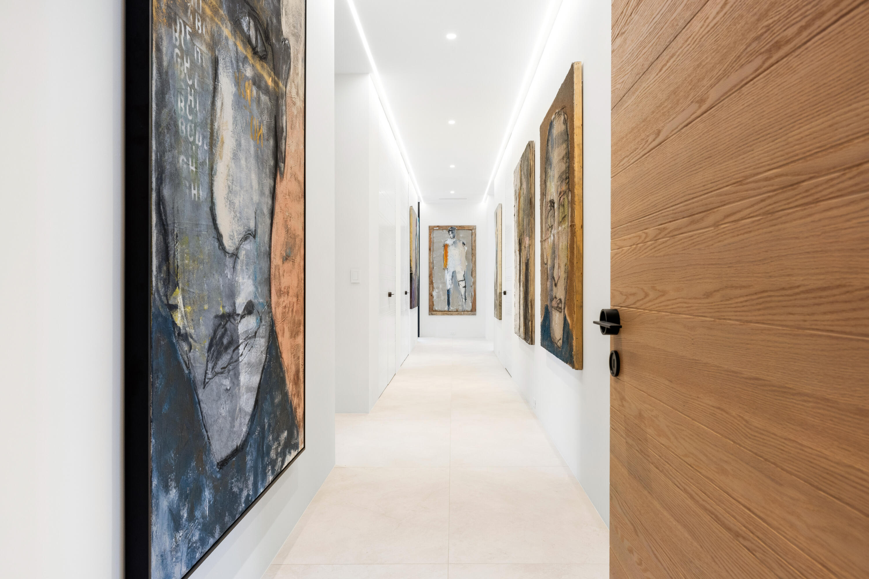 BEACH SHORES - Residential