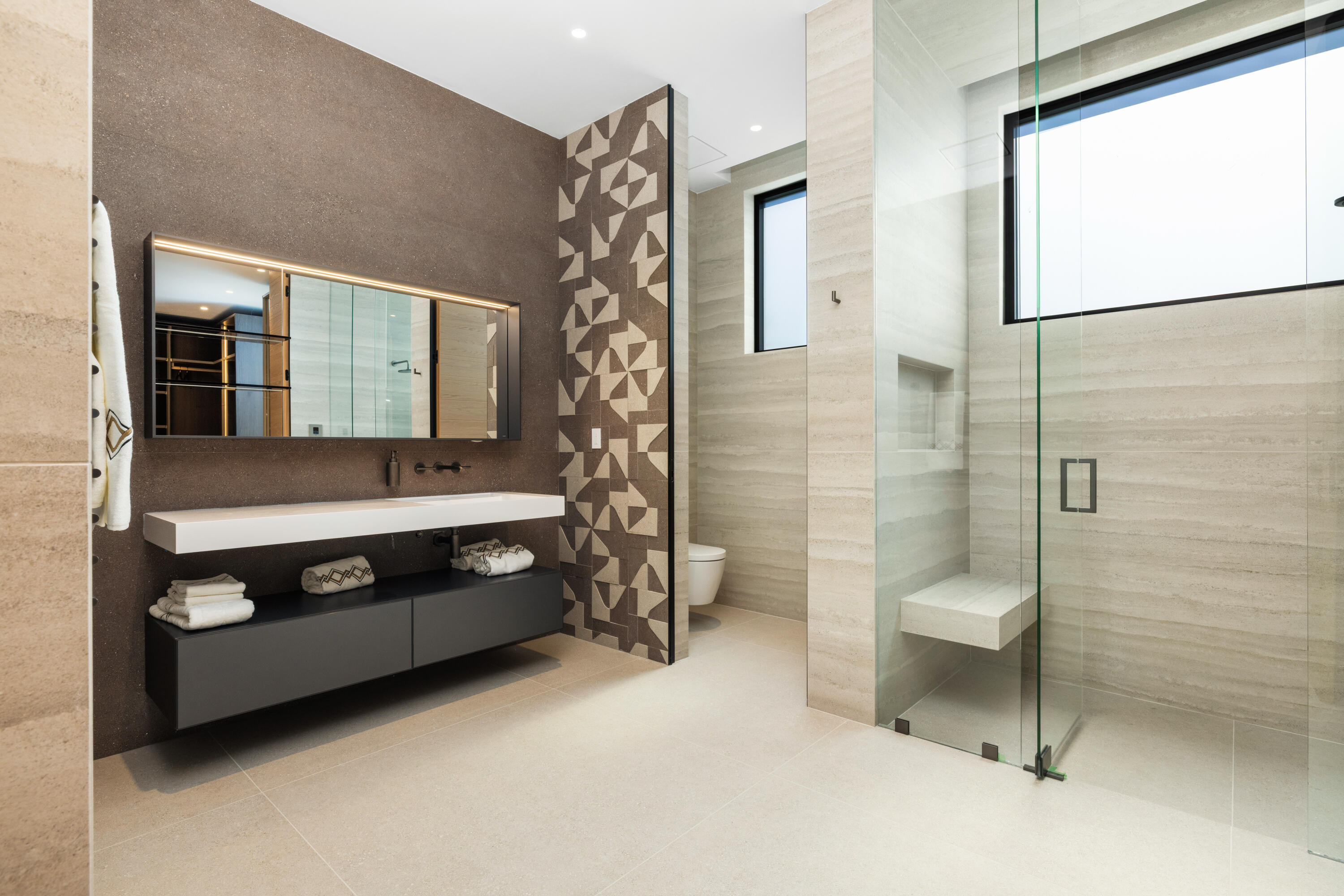 BEACH SHORES - Residential