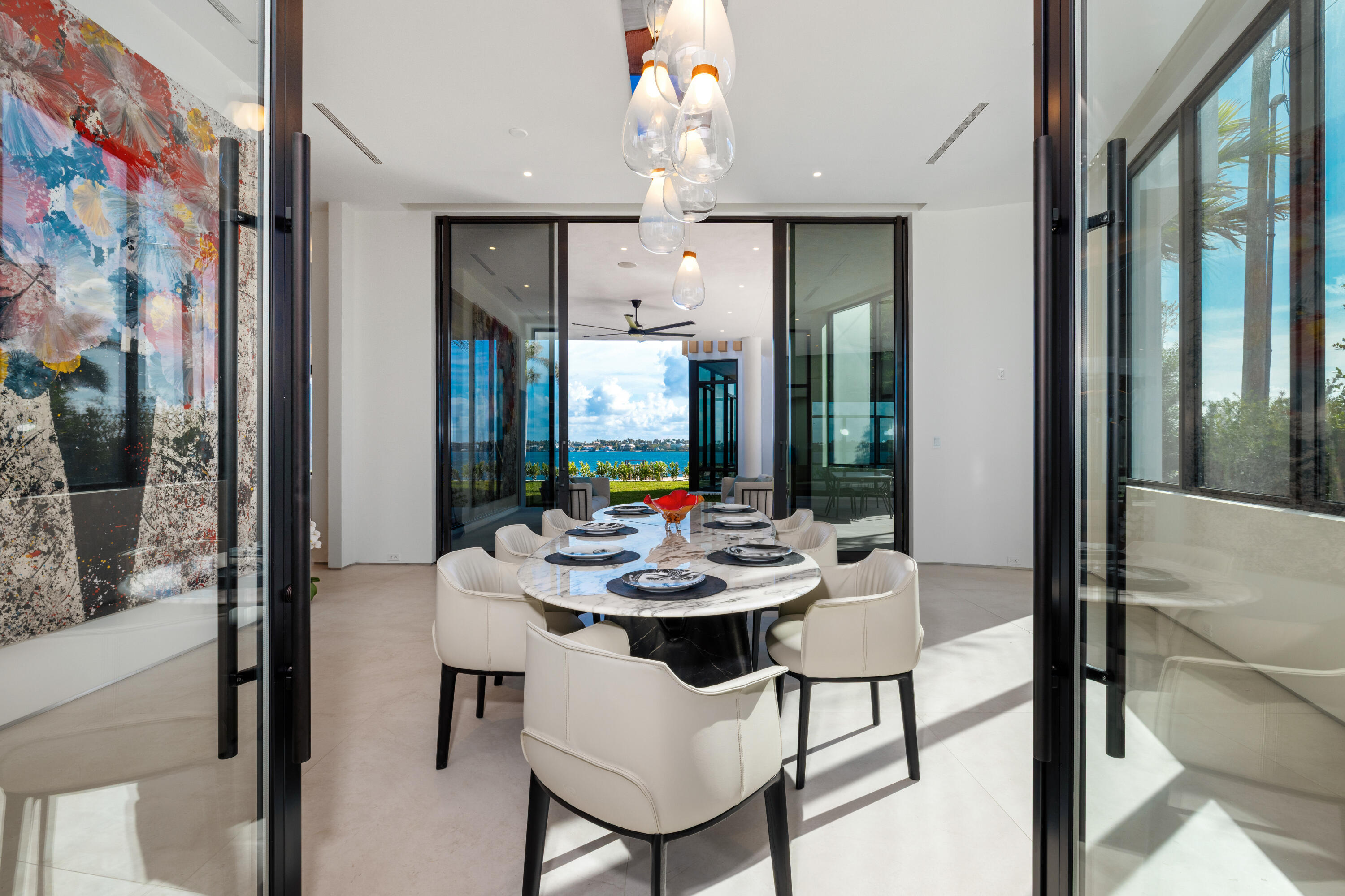 BEACH SHORES - Residential