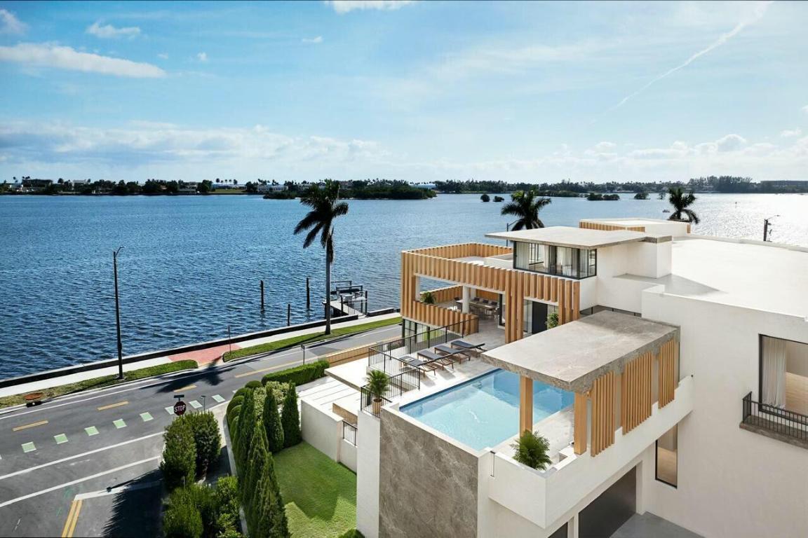 6315 S Flagler Drive