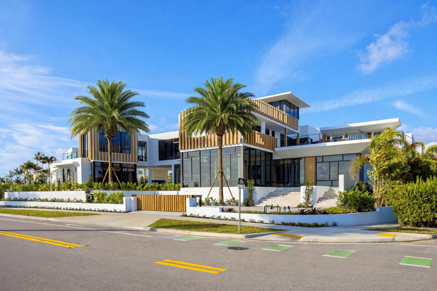 BEACH SHORES - Residential