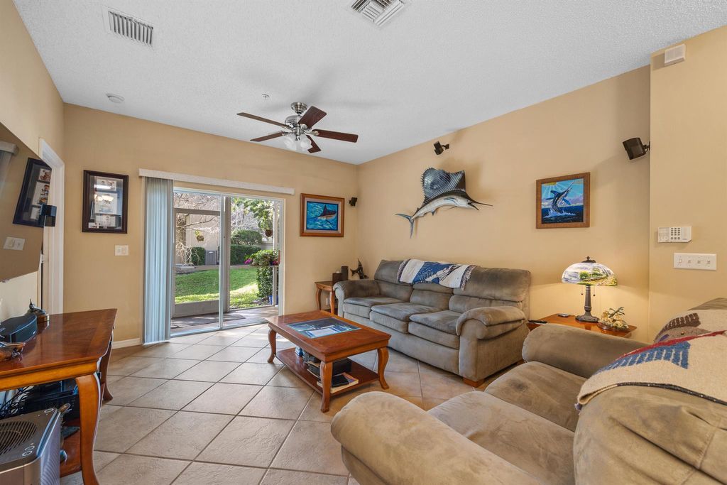 Photo of 103 Lighthouse Circle #I, Tequesta, FL 33469 (MLS # R10992724)