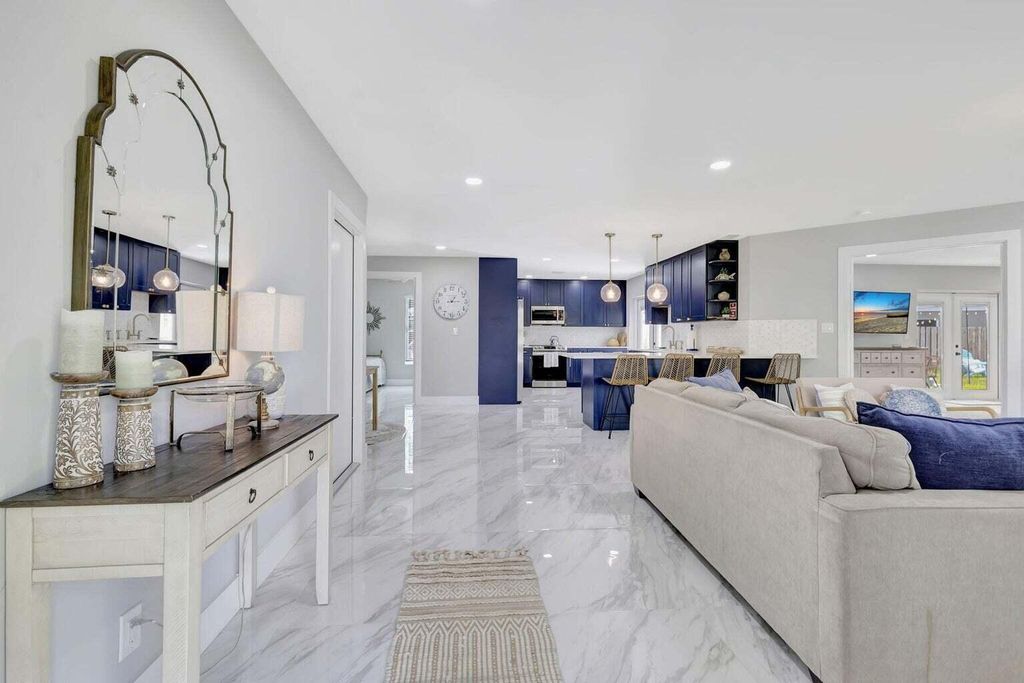 Photo of 1560 Firethorn Drive, Wellington, FL 33414 (MLS # R11072067)