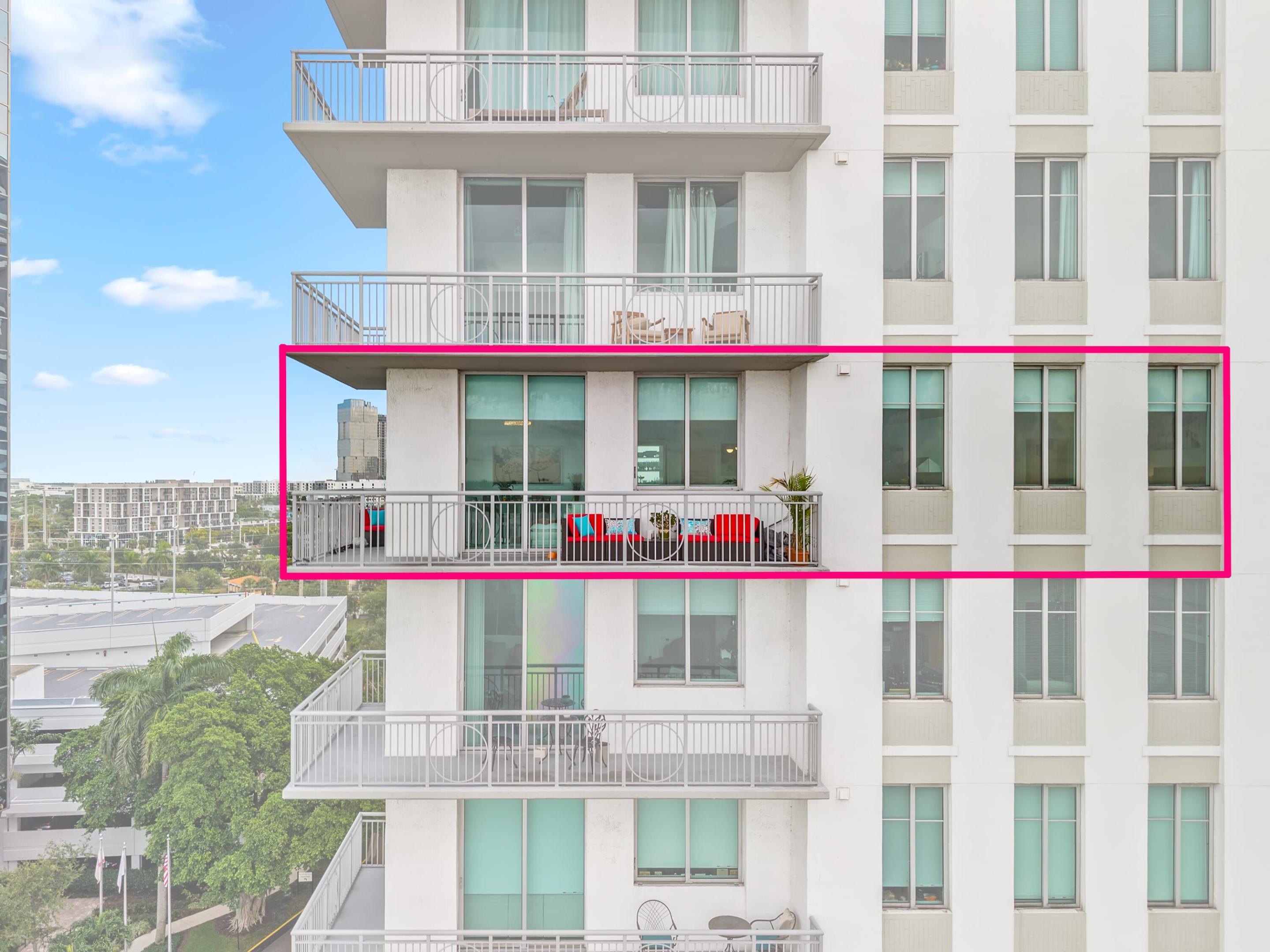 300 S Australian Avenue 907