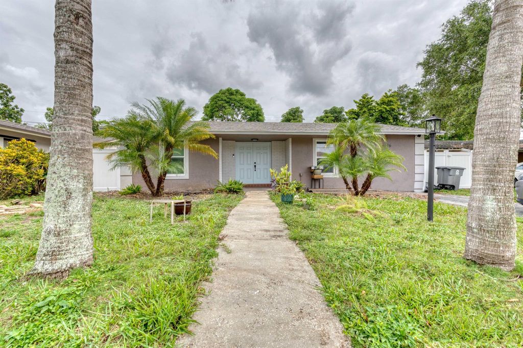 Photo of 9696 SW 1st Place, Boca Raton, FL 33428 (MLS # R11098433)