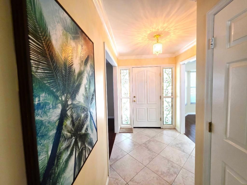 Photo of 1060 31st Avenue, Vero Beach, FL 32960 (MLS # R11148700)