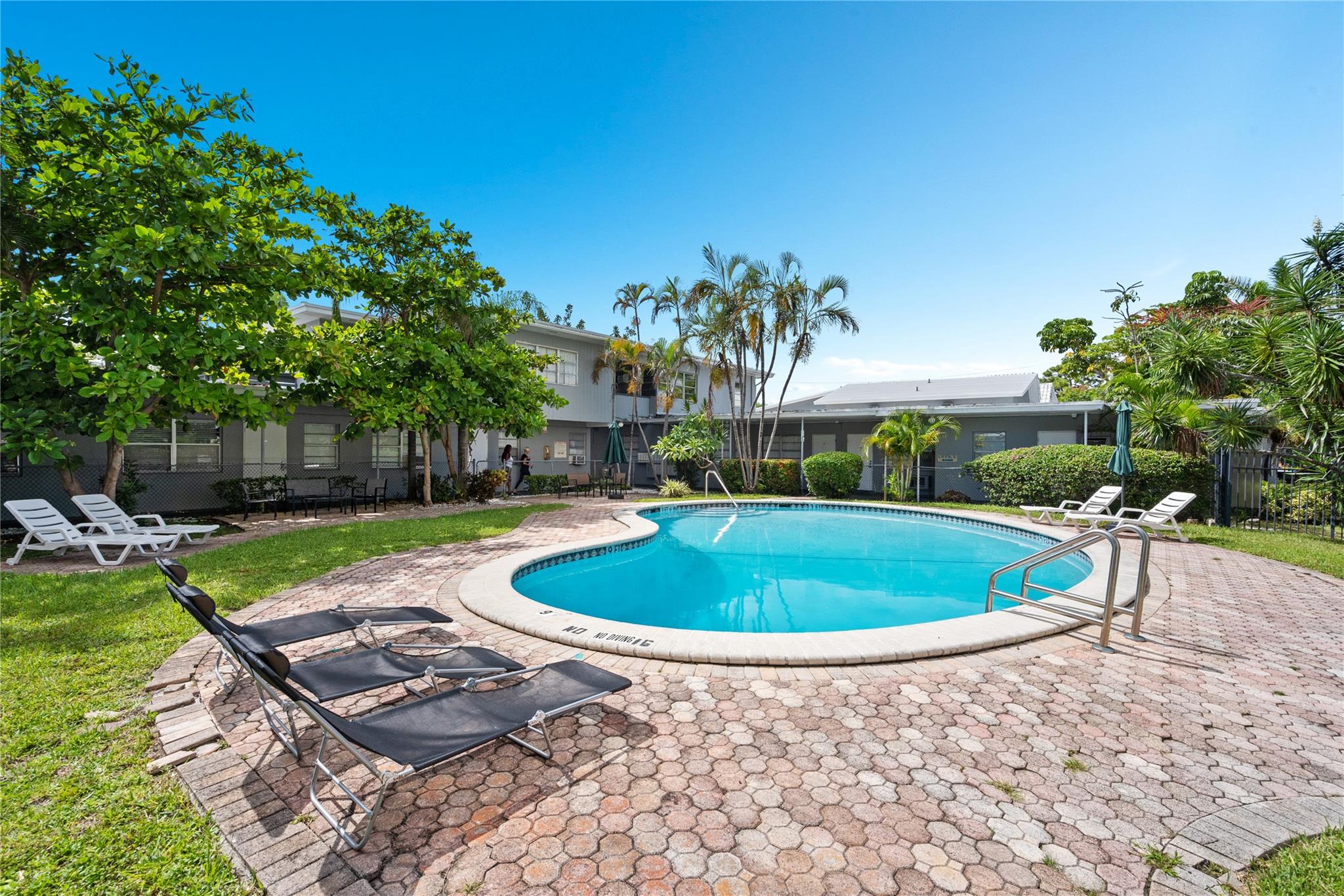 GREAT LOCATION WITH ALL BILLS INCLUDED
Off-street parking spaces, TWO pools, electric, water, trash, and sewer included. This charming modern and contemporary style is in the exclusive Victoria Park neighborhood with a wonderful lush green garden. Beautiful kitchen with appliances and quartz countertops. Quiet chic, walkable neighborhood near Galleria Mall, shops, movie theater, restaurants, bars, beautiful beaches, Las Olas dining, downtown & more. Peaceful Oasis in town close to Intracoastal, US 1, and Ocean Drive.
You can choose furnished or unfurnished.
Approval Process:
Background Checks
Security Deposit = 1 month rent
1st month rent due upon move-in
Dogs and cats up to 25 lbs $75 Application Fee per Applicant.
$250 Non Refundable Pet Fee