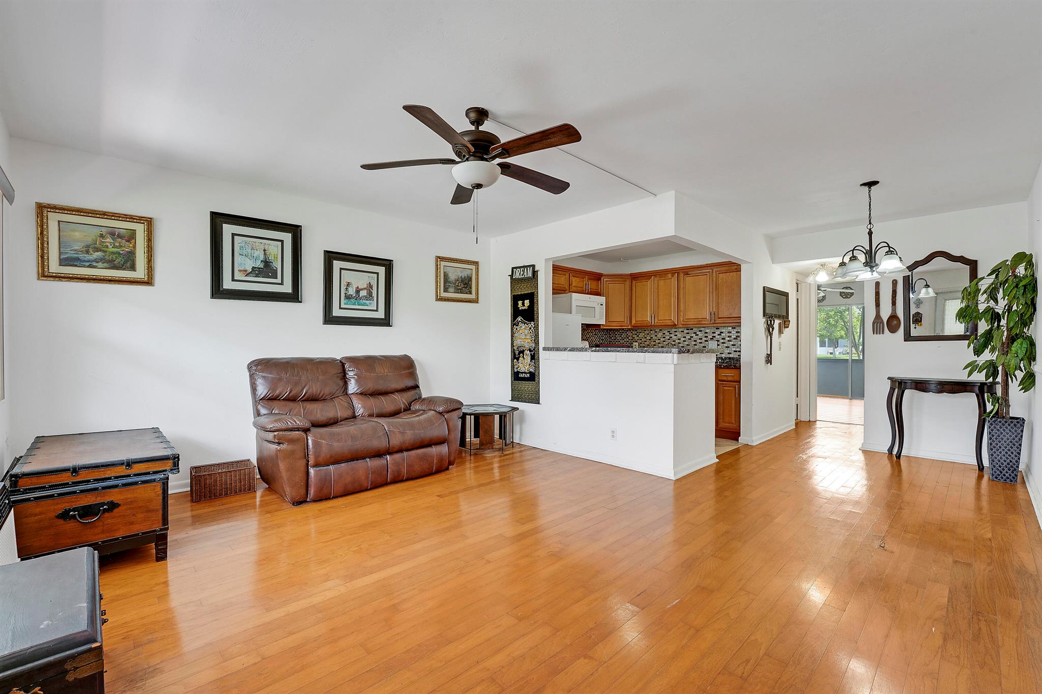 120 Windsor F
