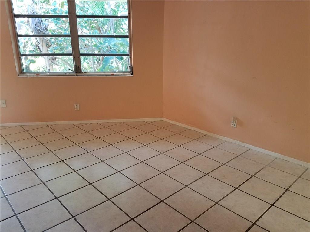 Finn Villas Condo - Residential Lease