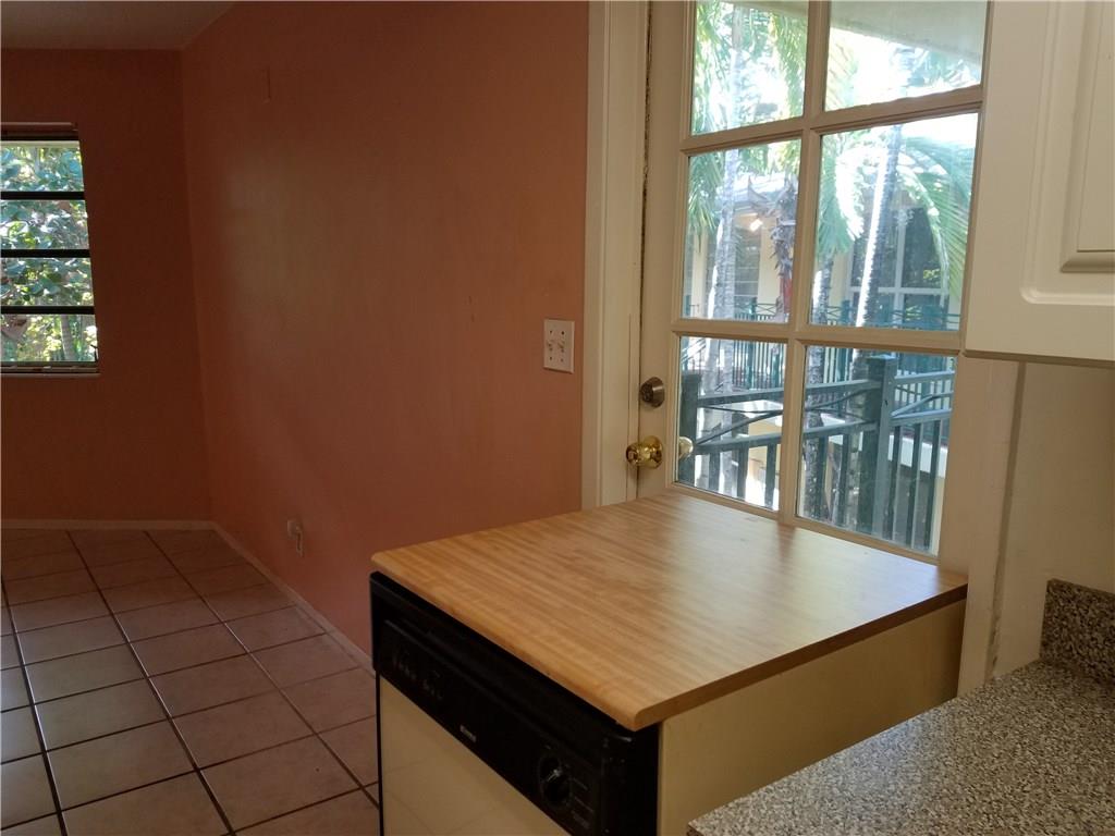 Finn Villas Condo - Residential Lease