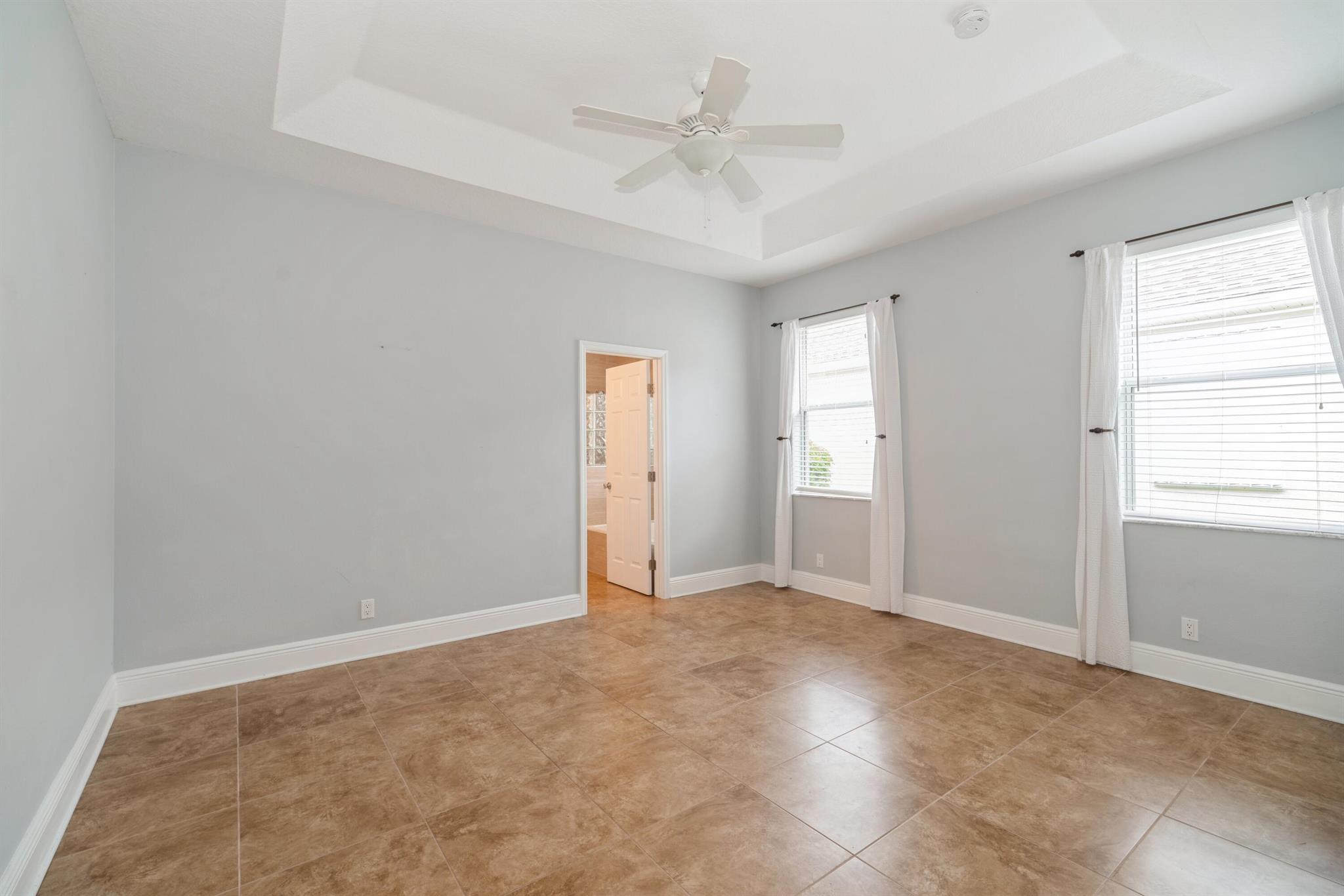 POINTE WEST CENTRAL VILLA - Residential Lease
