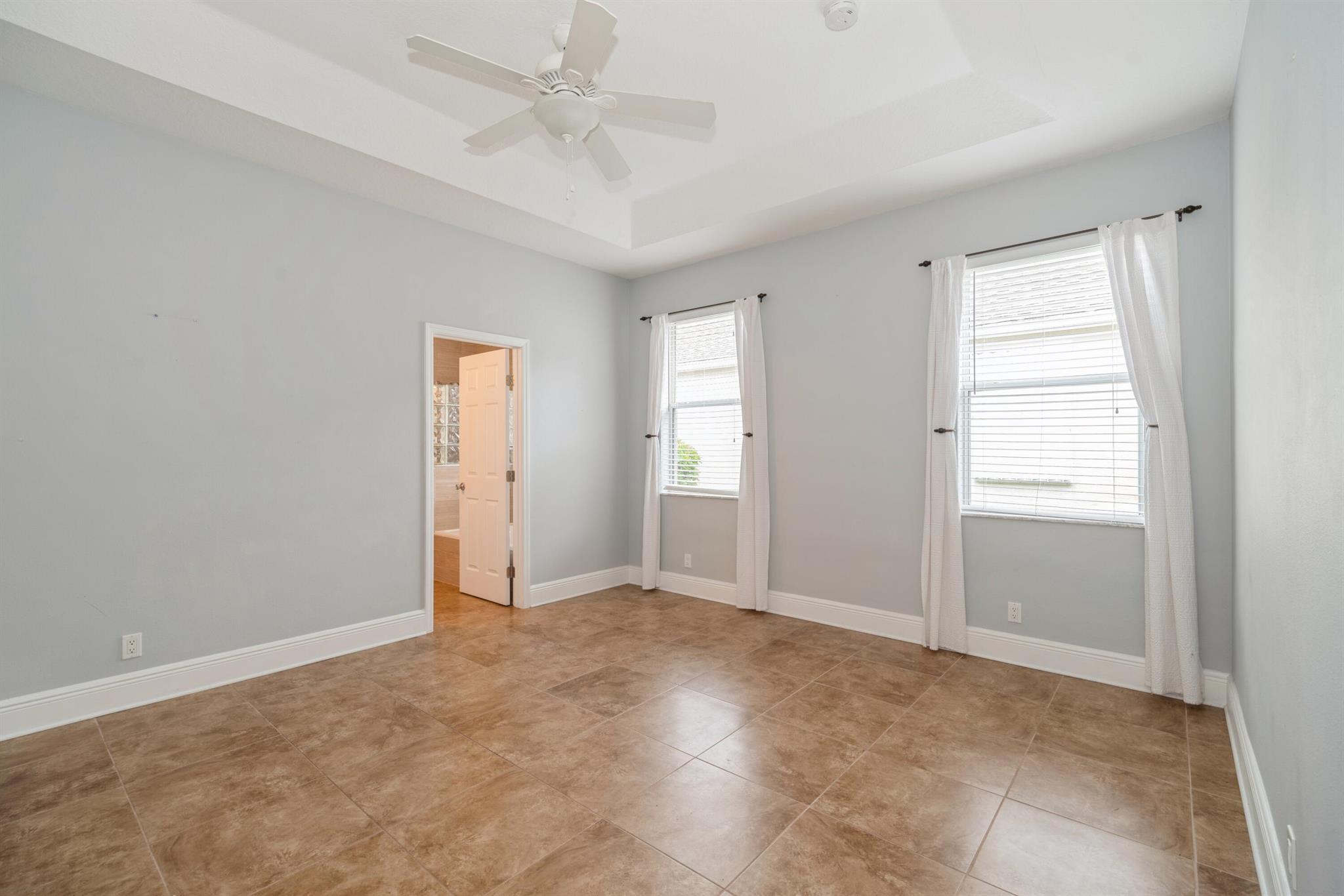 POINTE WEST CENTRAL VILLA - Residential Lease