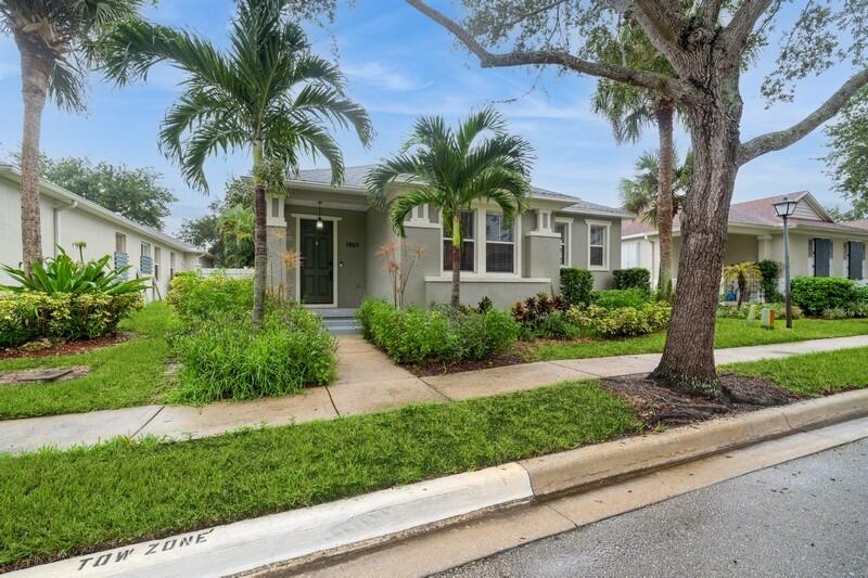 POINTE WEST CENTRAL VILLA - Residential Lease