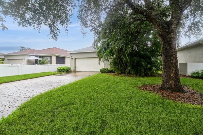 POINTE WEST CENTRAL VILLA - Residential Lease