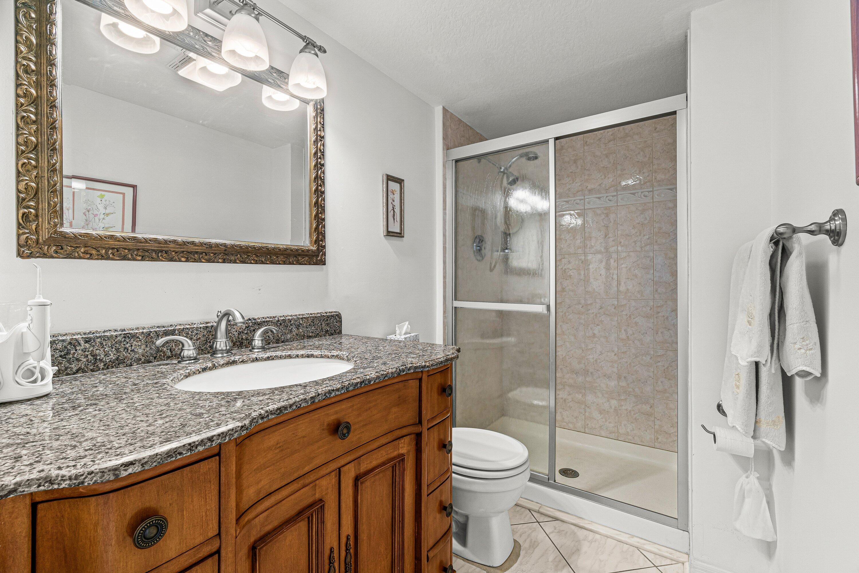 VILLAGE ROYALE ON THE GREEN CONDO - Residential