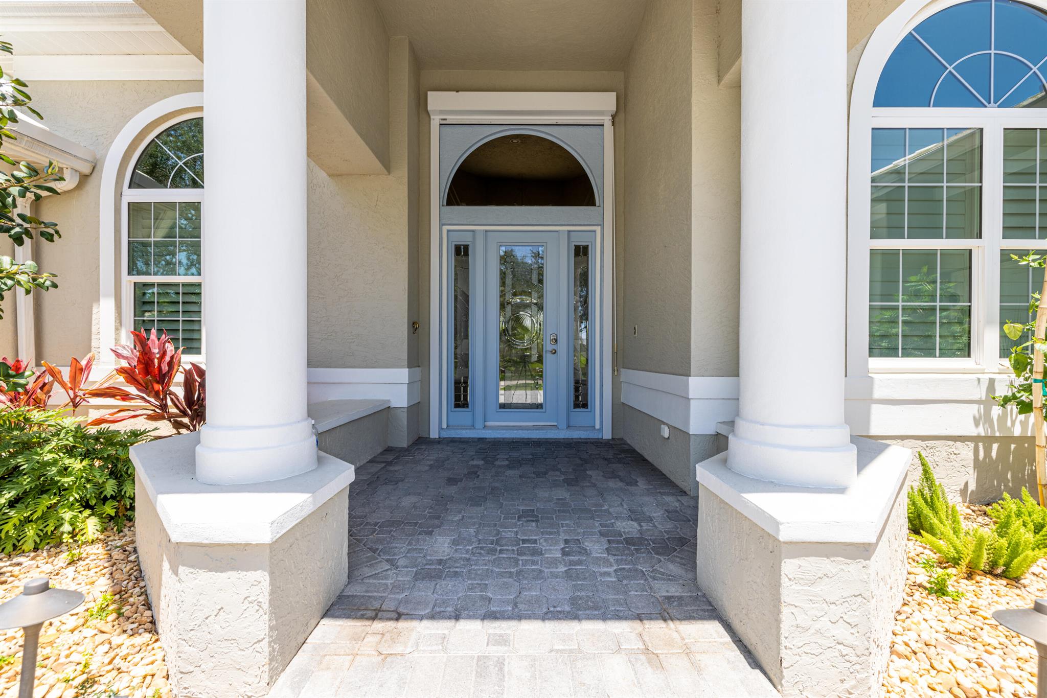 MONARCH - Residential