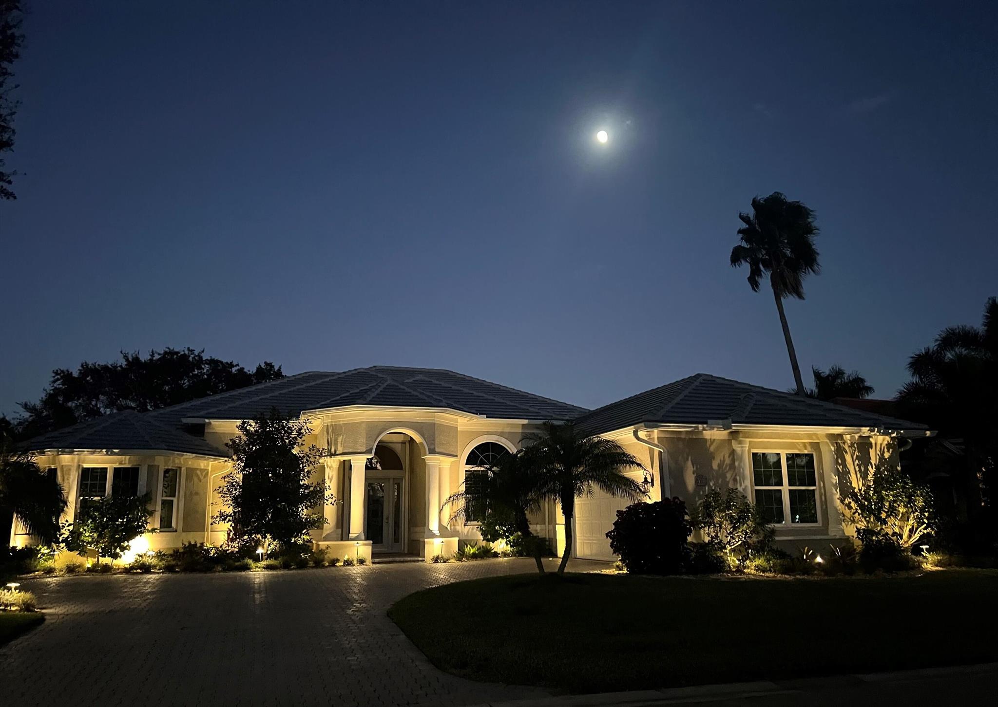 MONARCH - Residential