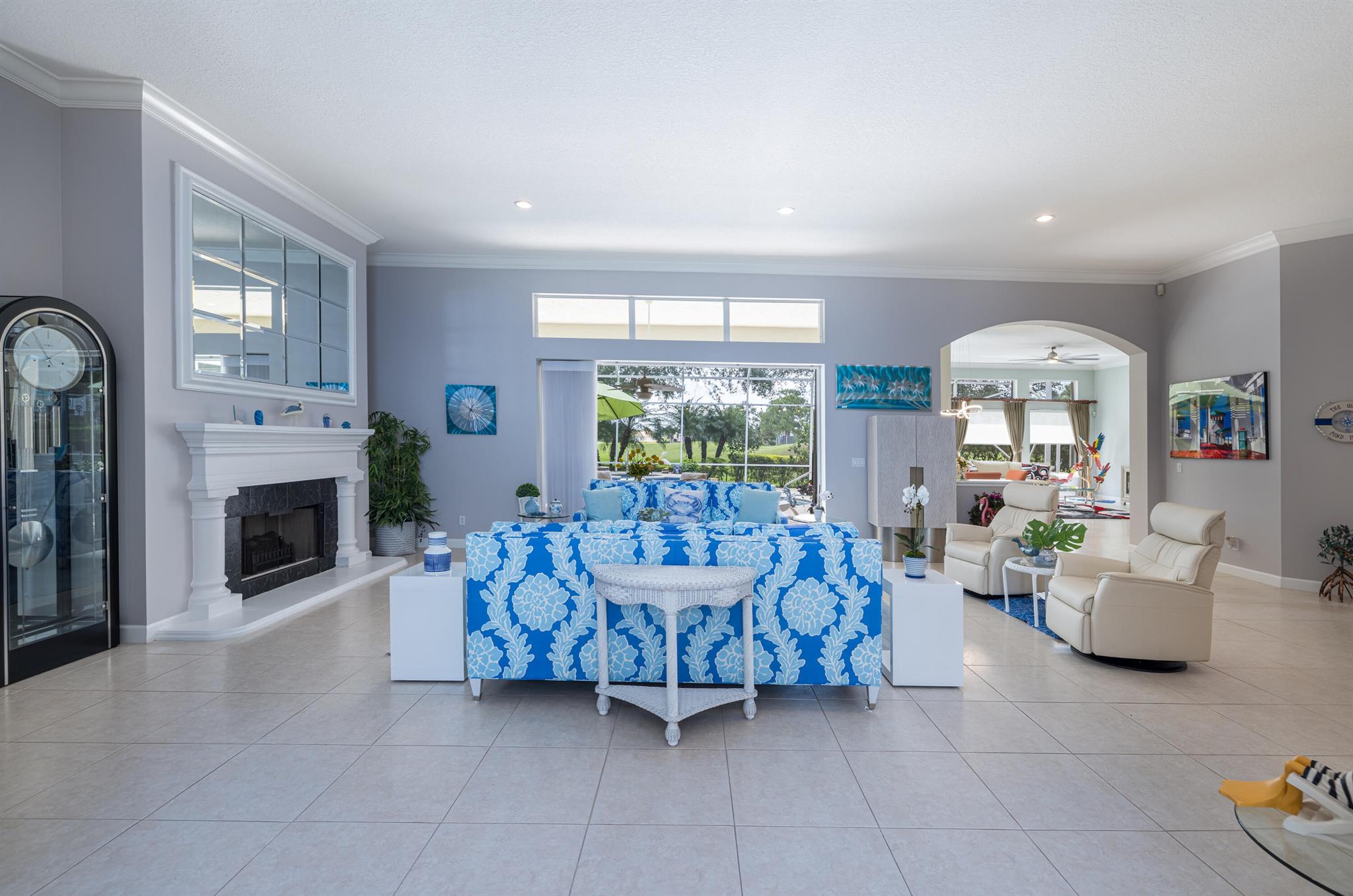 MONARCH - Residential