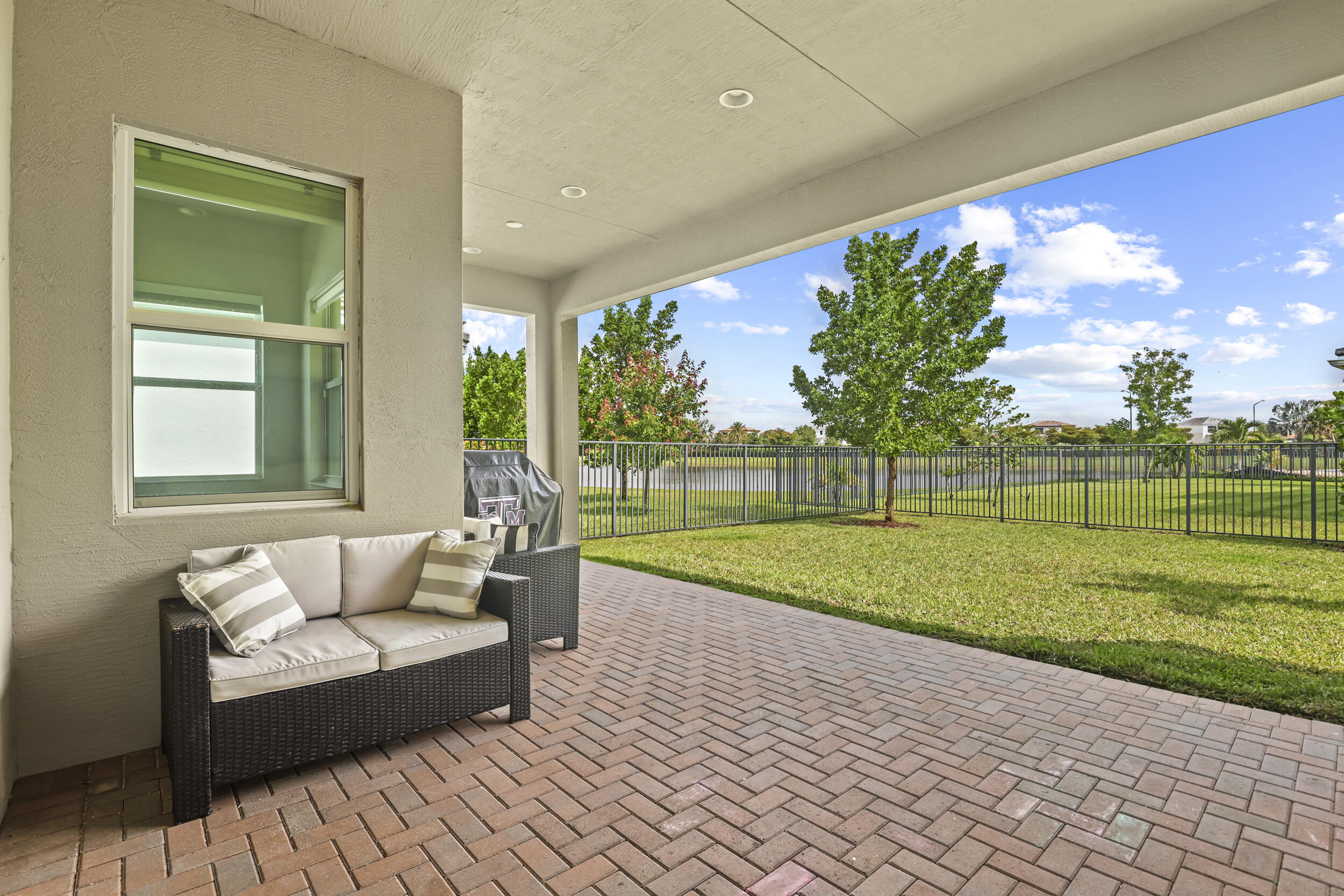 GROVES OF WESTLAKE - Residential