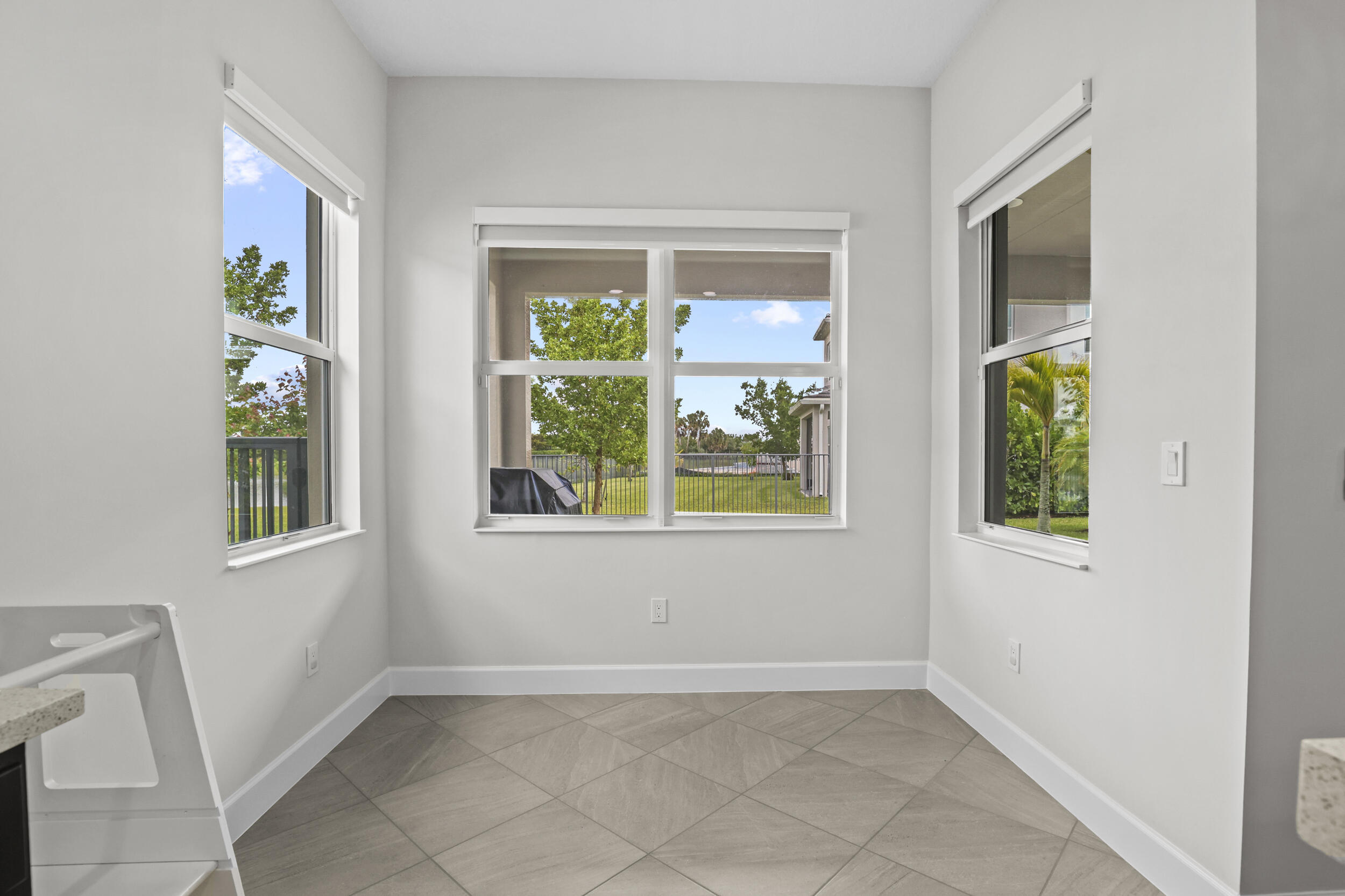 GROVES OF WESTLAKE - Residential