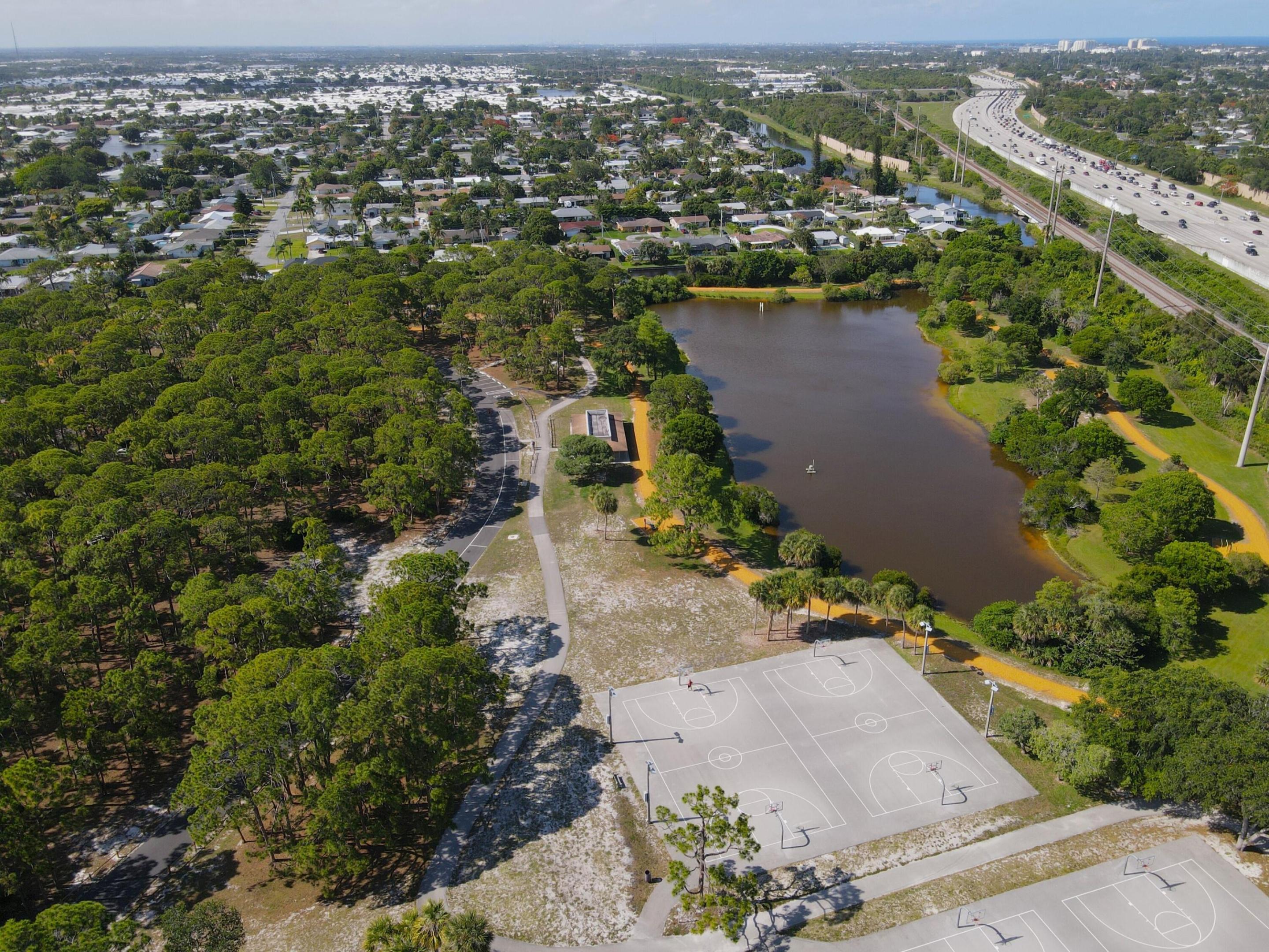 GOLFVIEW HARBOUR 1ST SEC - Residential