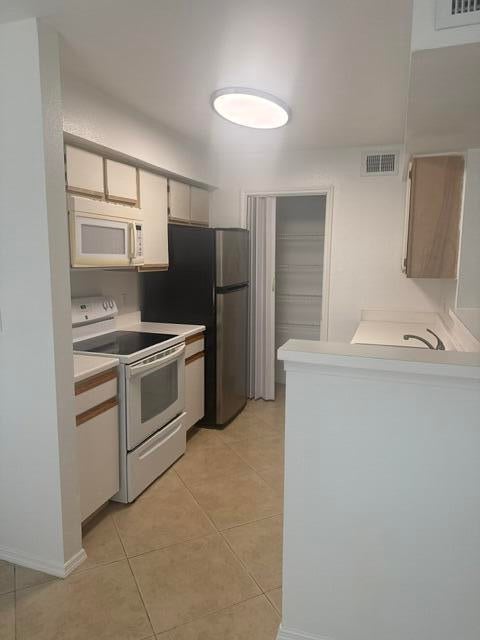 Tiny photo for 2647 NW 33rd Street #2305, Oakland Park, FL 33309 (MLS # B26041437)