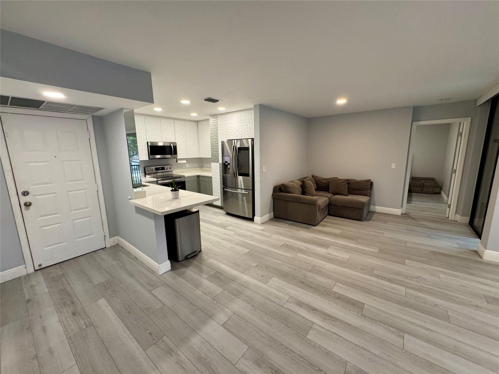 KARANDA VILLAGE - Residential