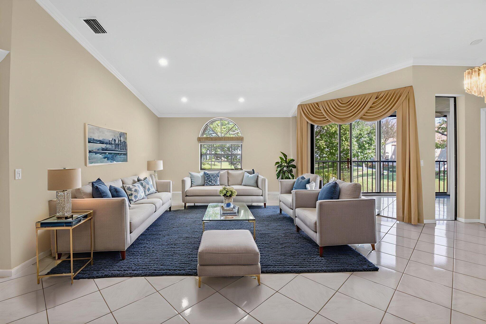 PLATINA / LUCENTE VILLAGE - Residential