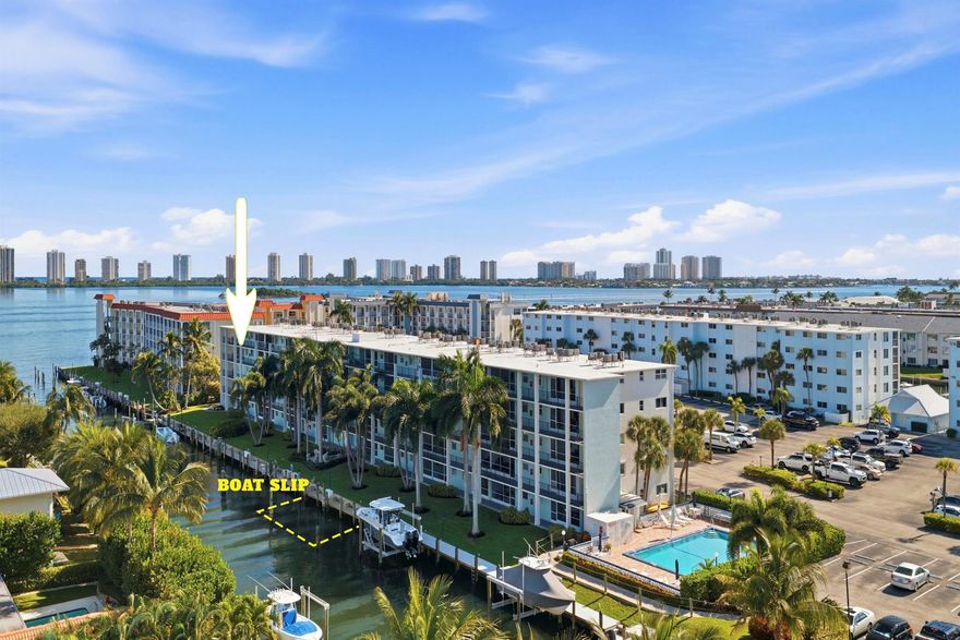 Fully renovated 2BR, 2 bath Condo with a deeded 35-foot boat dock.  New laminate floors, kitchen, newer AC, screened patio and door and electrical panel. Located in the Village of North Palm Beach and close to restaurants, shopping and I-95. The Palm Beach Inlet is close by with no fixed bridges. Concrete and roof repairs complete per the Structural Integrity Reserve Study.