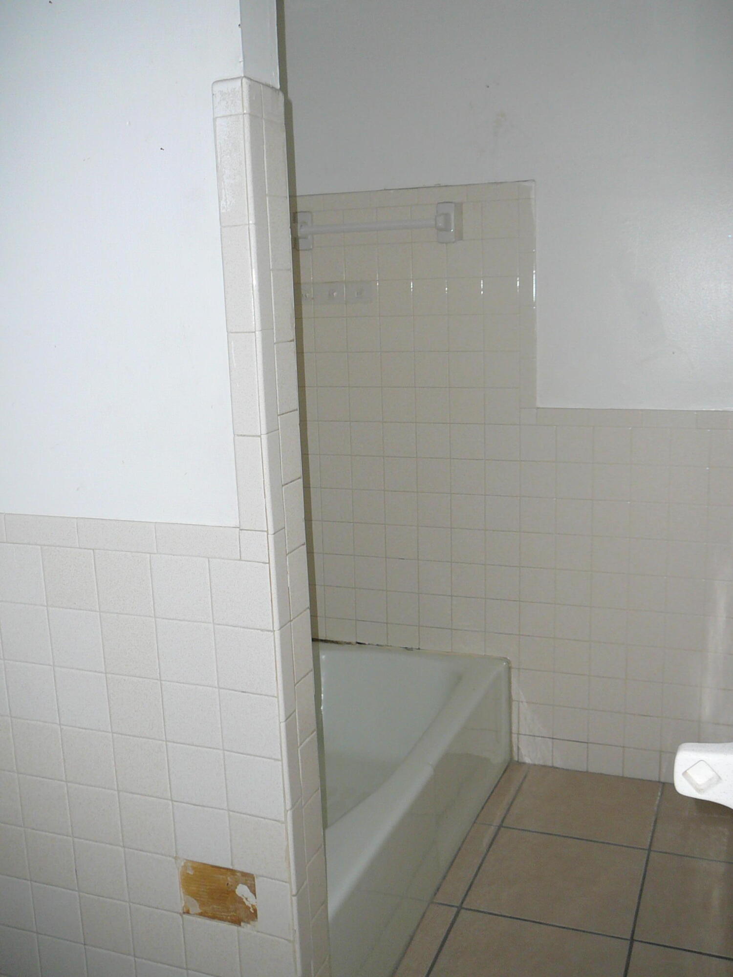 MARAVILLA GARDENS SUBDIVISION UNIT 1 - Residential Income