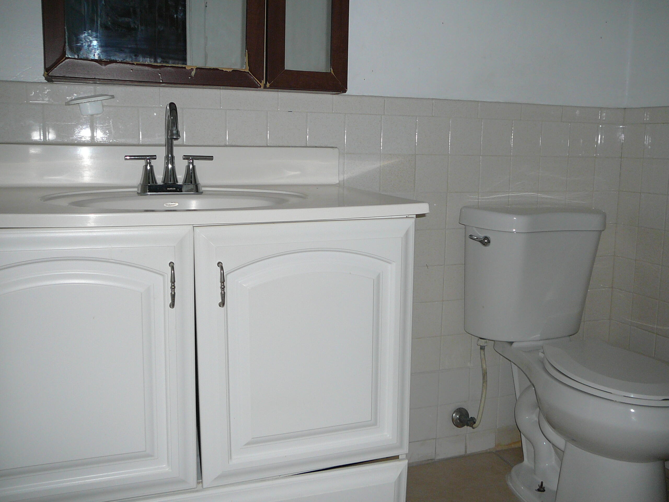 MARAVILLA GARDENS SUBDIVISION UNIT 1 - Residential Income